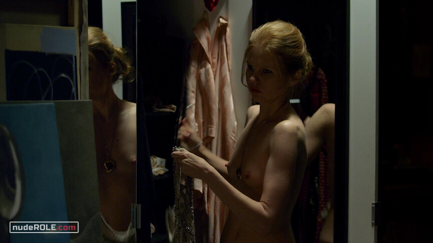 3. Skye nude – 4:44 Last Day on Earth (2011)