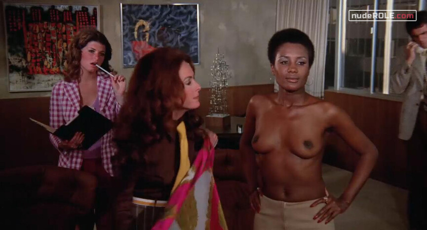 3. Myra nude, Ellie nude, Newlywed Woman nude – Bonnie's Kids (1973)