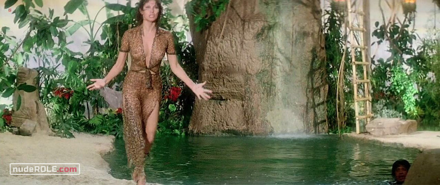 3. Jane Gardner sexy – Stuntwoman (1975)