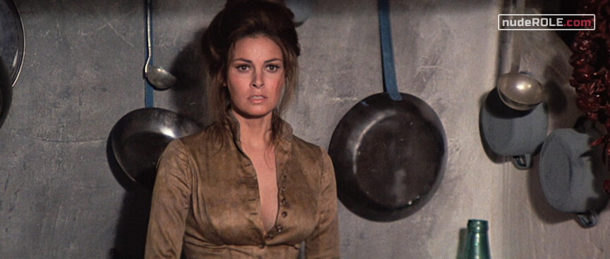 1. Hannie Caulder sexy – Hannie Caulder (1972)