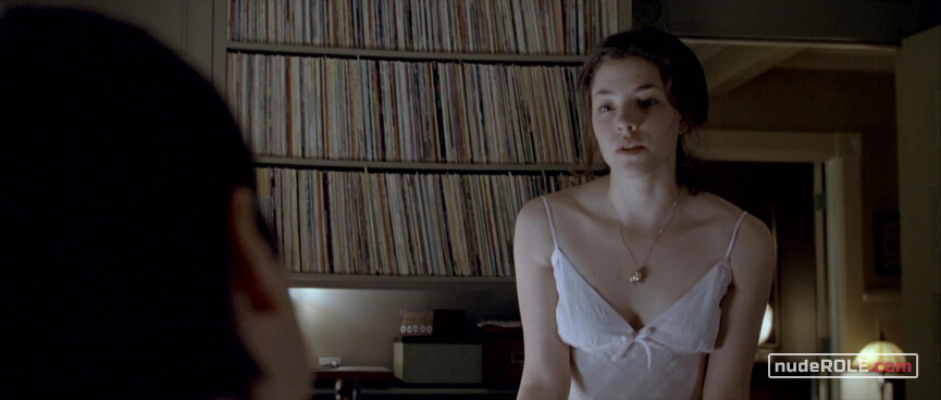 2. Samantha Marris sexy – The Secret (2007)