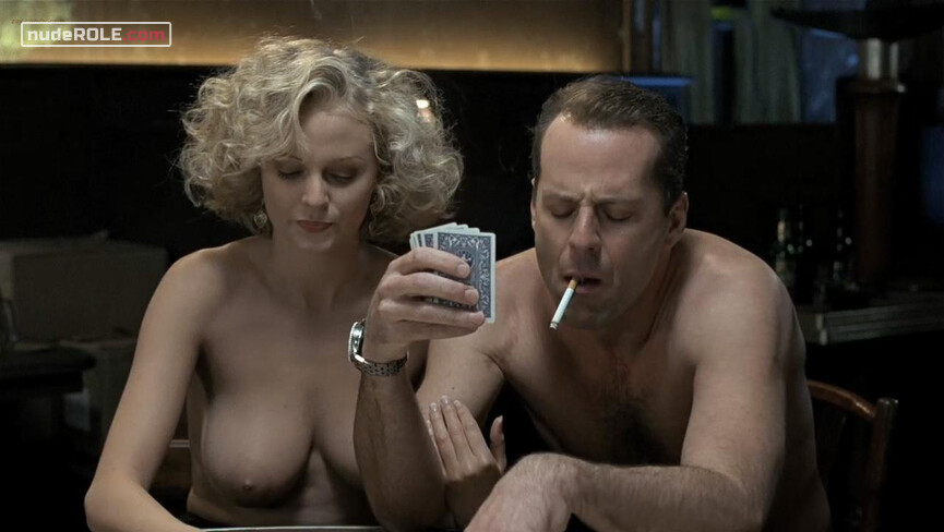 2. Toby Roebuck nude, Didi nude – Nobody's Fool (1994)