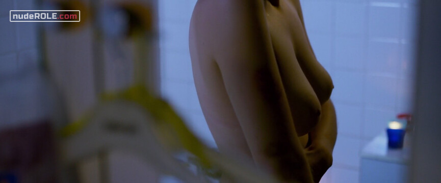 4. Karine nude – Orphan (2016)