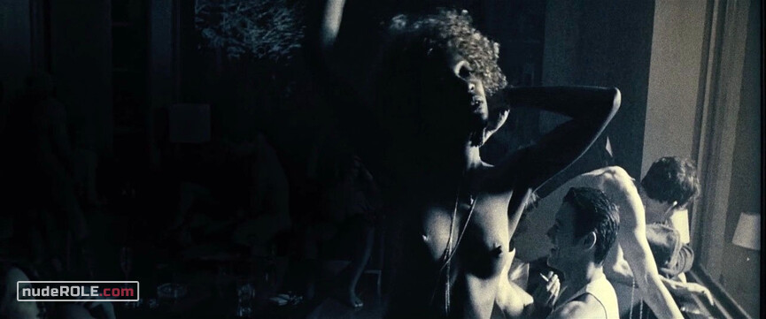 3. Bianca nude – Message from the King (2016)