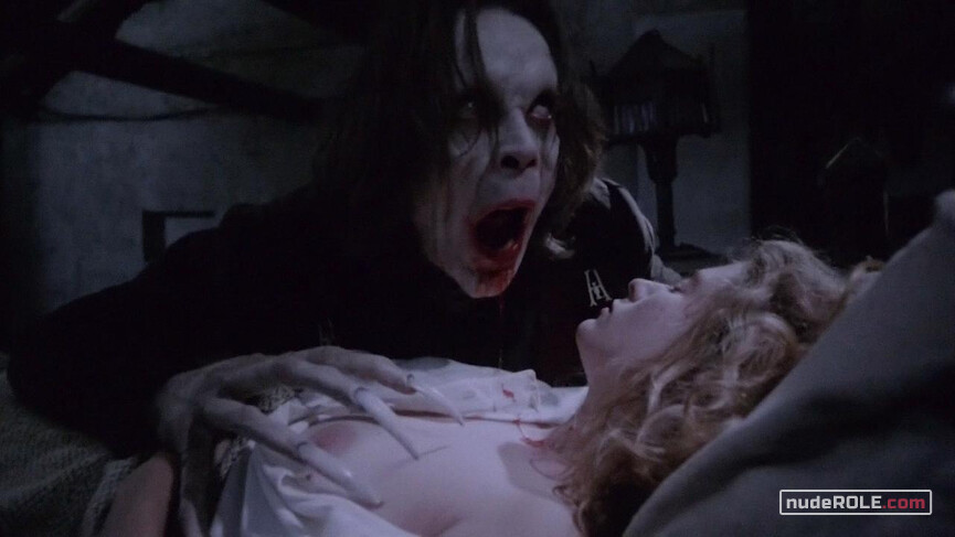 2. Mara nude, Lillian nude – Subspecies (1991)