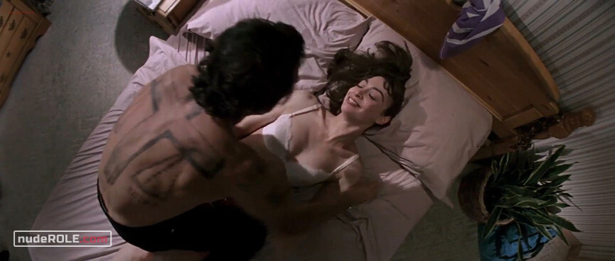 3. Lori Davis sexy – Cape Fear (1991)