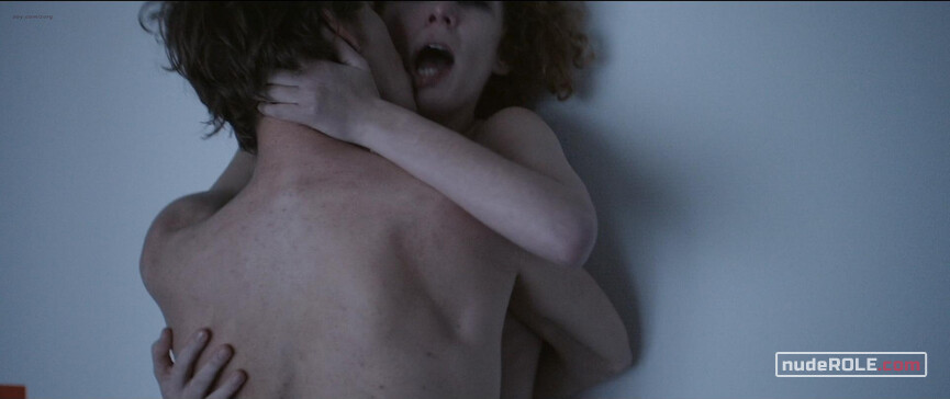 2. Marieke nude, Isabelle nude – Belgica (2016)