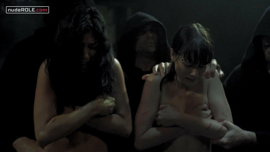 2. Carmen nude, Sara sexy – The Shrine (2010)