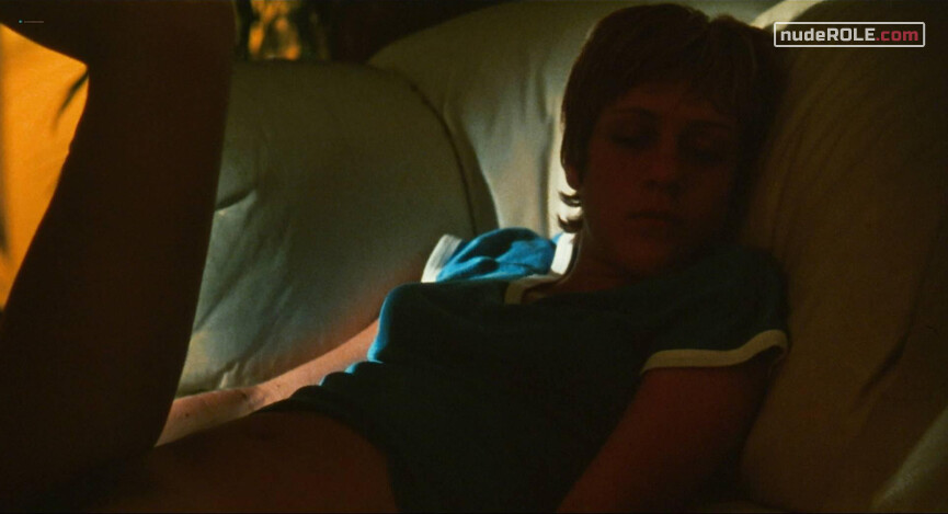 1. Jennie nude, Girl #1 sexy, Joy sexy – Kids (1995)