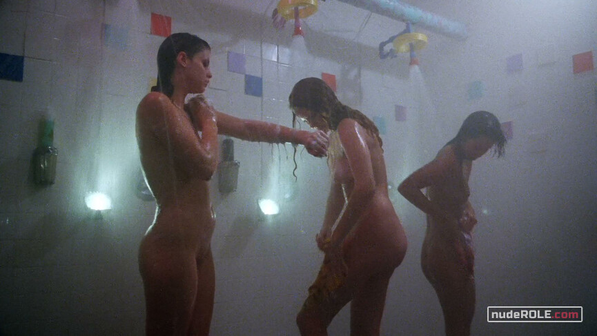 3. Laura Danvers nude, Vicky nude, Darla nude – Death Spa (1988)