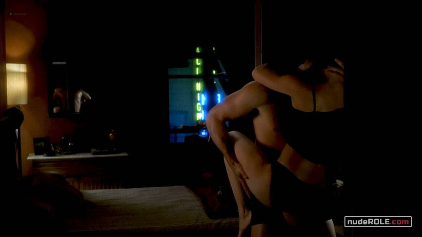3. Jessica Shepard sexy – Twisted (2004)
