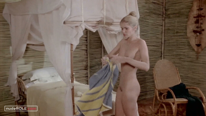 3. Lori Ridgeway nude – Zombie Holocaust (1980)
