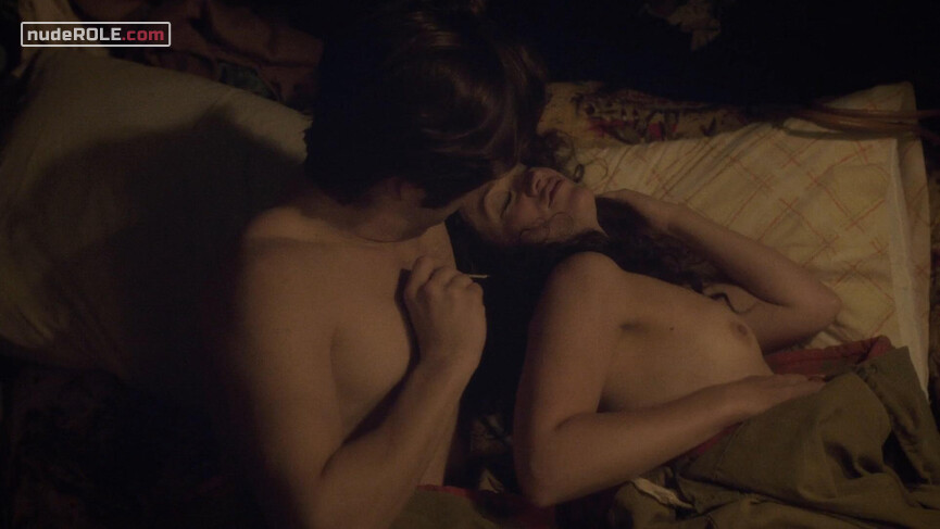 1. Toni Luddy nude, Tess nude – I'm Dying Up Here s01e04 (2017)