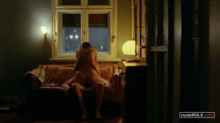 2. Maria Teiss nude – Schatten der Gerechtigkeit (2009)