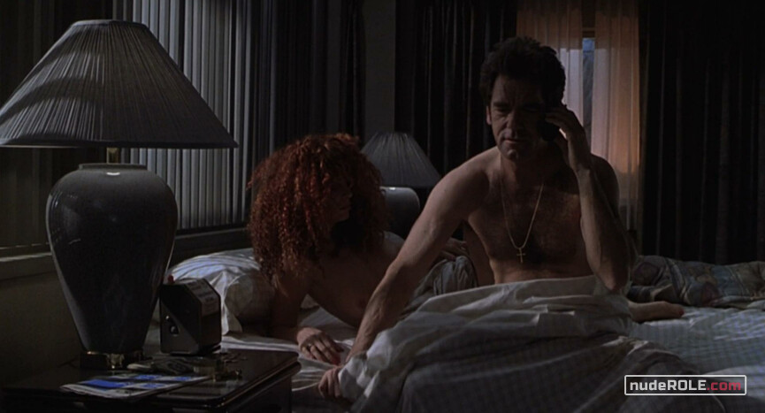 2. Suzi Loomis nude, Redhead nude – Duets (2000)