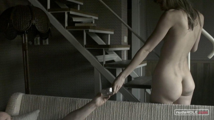 1. Marketa nude – Cirkus Bukowsky s02e05 (2014)