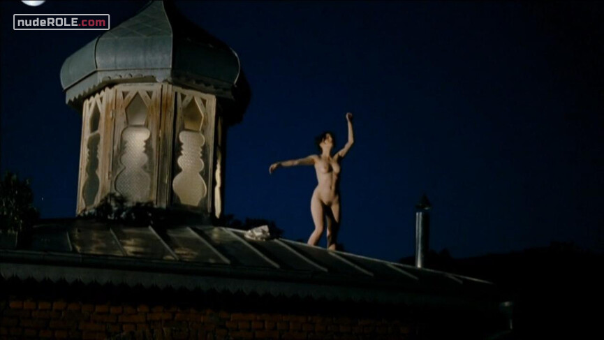 1. Aya nude – Absurdistan (2008)