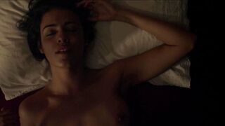 Lucía nude, Mariana nude – The Firefly (2013)
