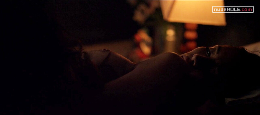 8. Lucía nude, Mariana nude – The Firefly (2013)
