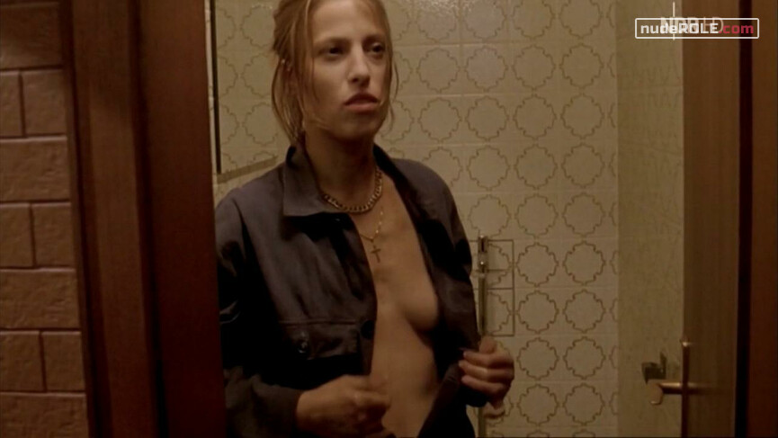 2. Dr. Freya Freytag nude, Linda nude – Scene of the Crime e665 (2007)