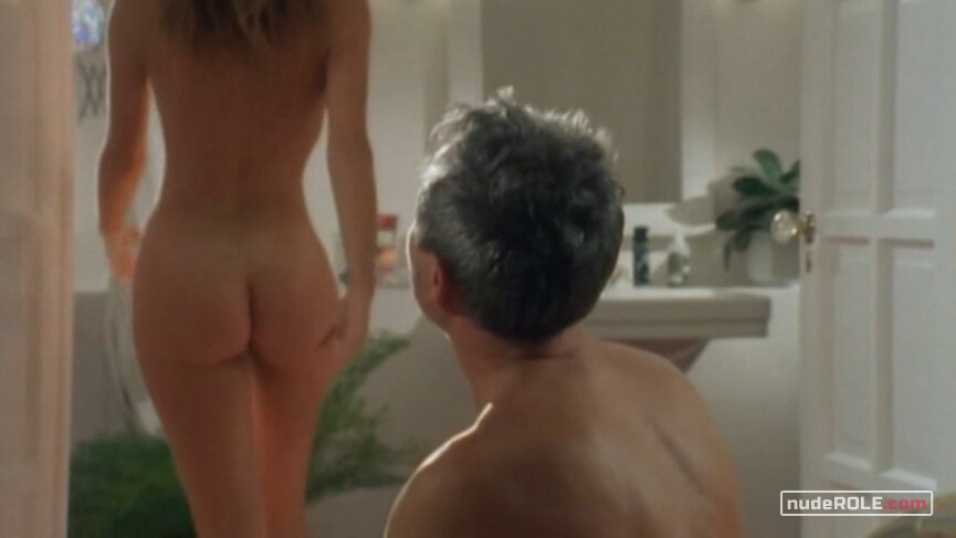 2. Cécile nude, Elsa nude, Anna nude – Bonjour Tristesse (1995)