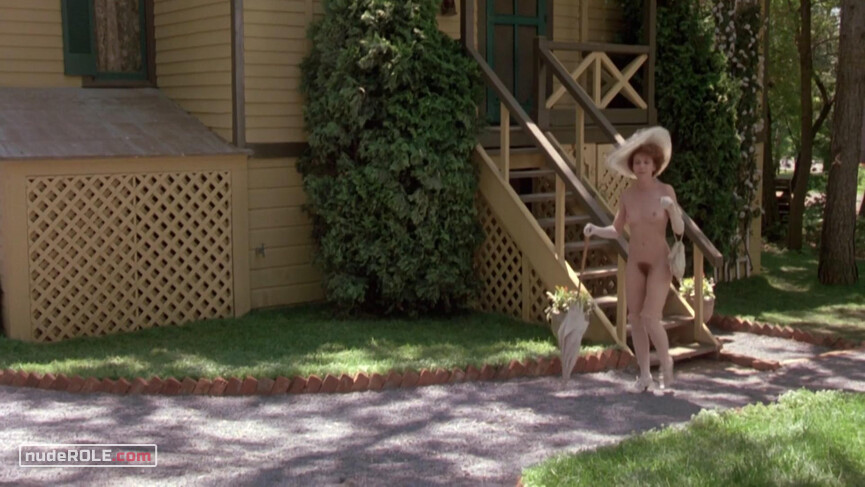 2. Katrina nude – Ironweed (1987)