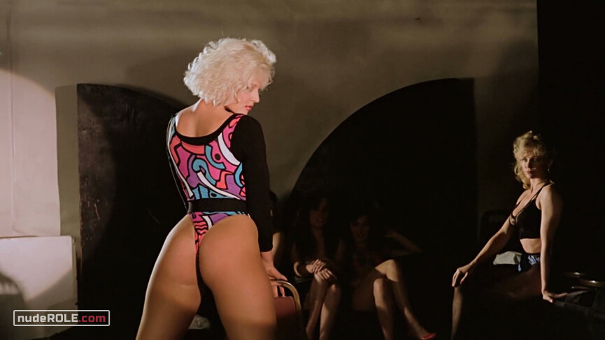 1. Blonde Woman nude – Killing American Style (1990)