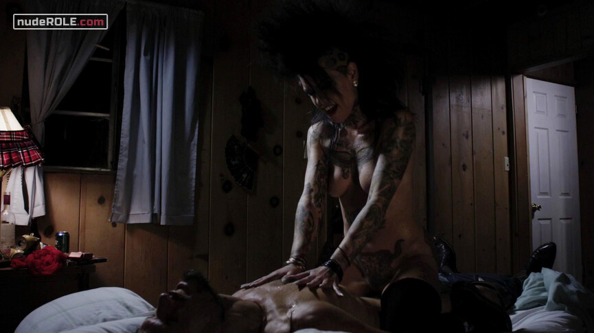 1. Caroline nude – Appetites (2015)