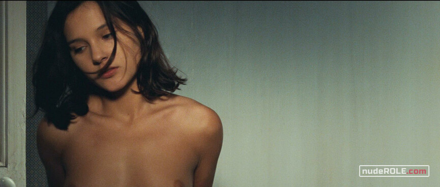 1. Johanna nude – Heroines (1997)